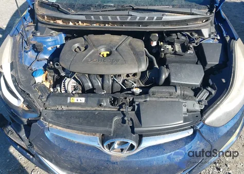 2015 Hyundai Elantra Se z USA, uszkodzony, nr VIN 5NPDH4AE9FH558808